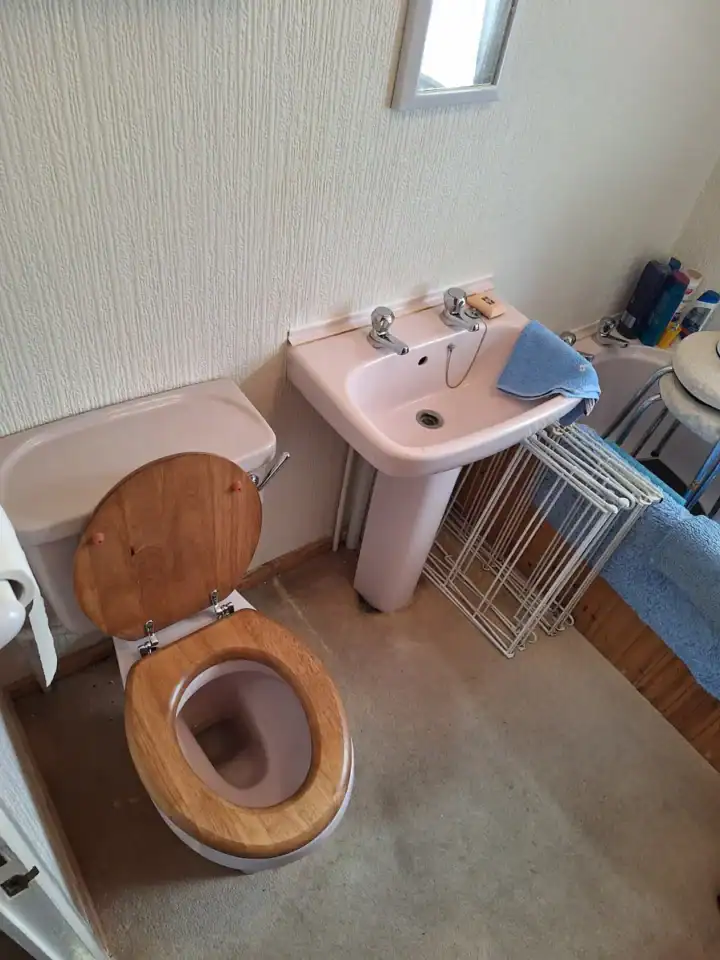 Wispa Pink Toilet Suite Installation 02